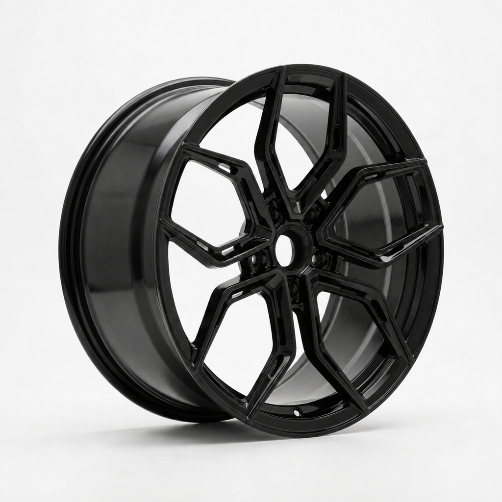 CS-Kinetic forged wheel studio angle without center cap