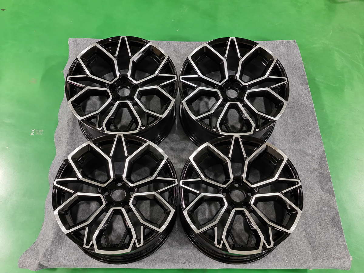 
CS-N°03 wheel - image 5